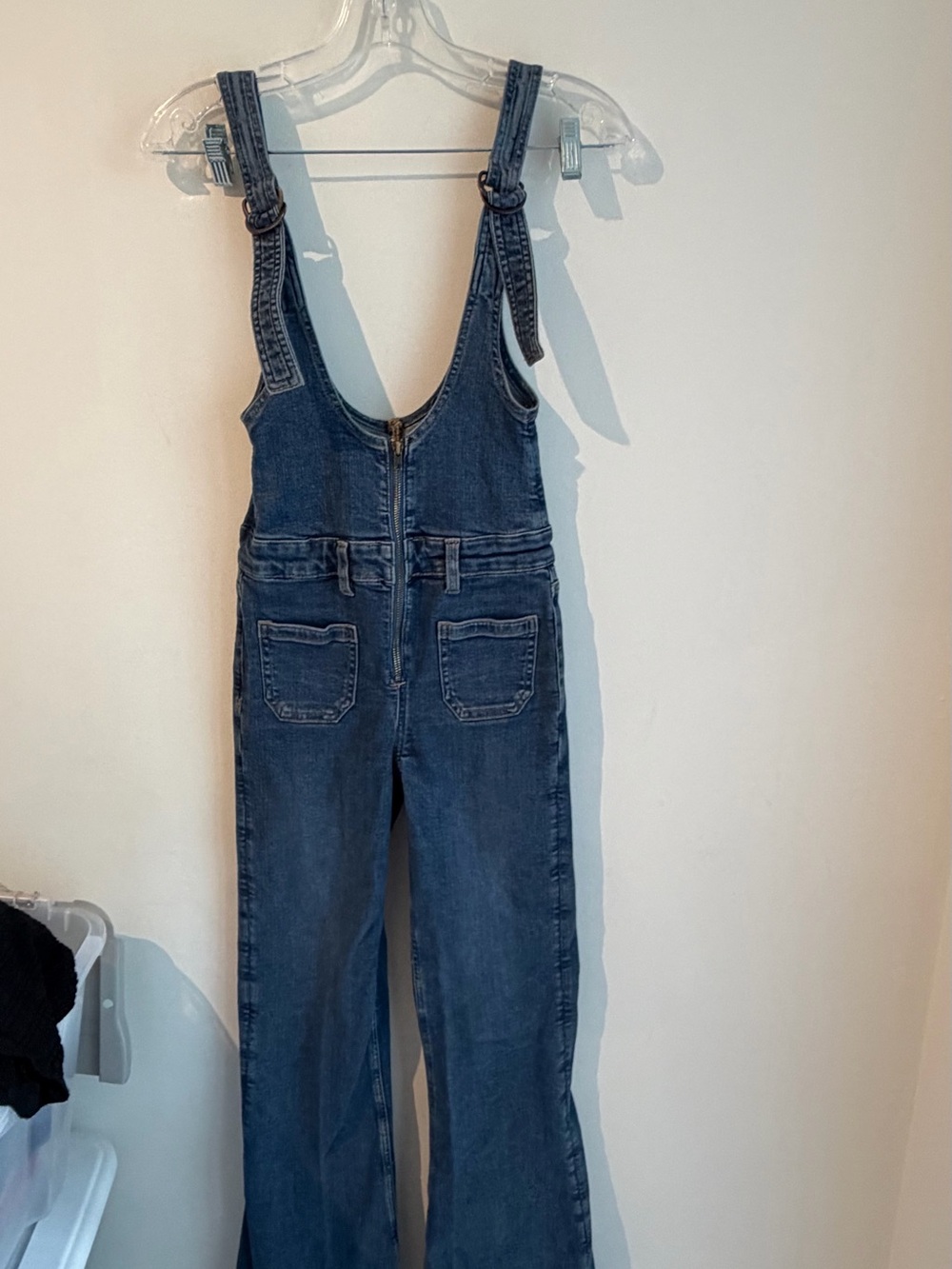American Eagle Outfitters Blue Denim Zip-Front Flared Overalls - Picture 6 of 9